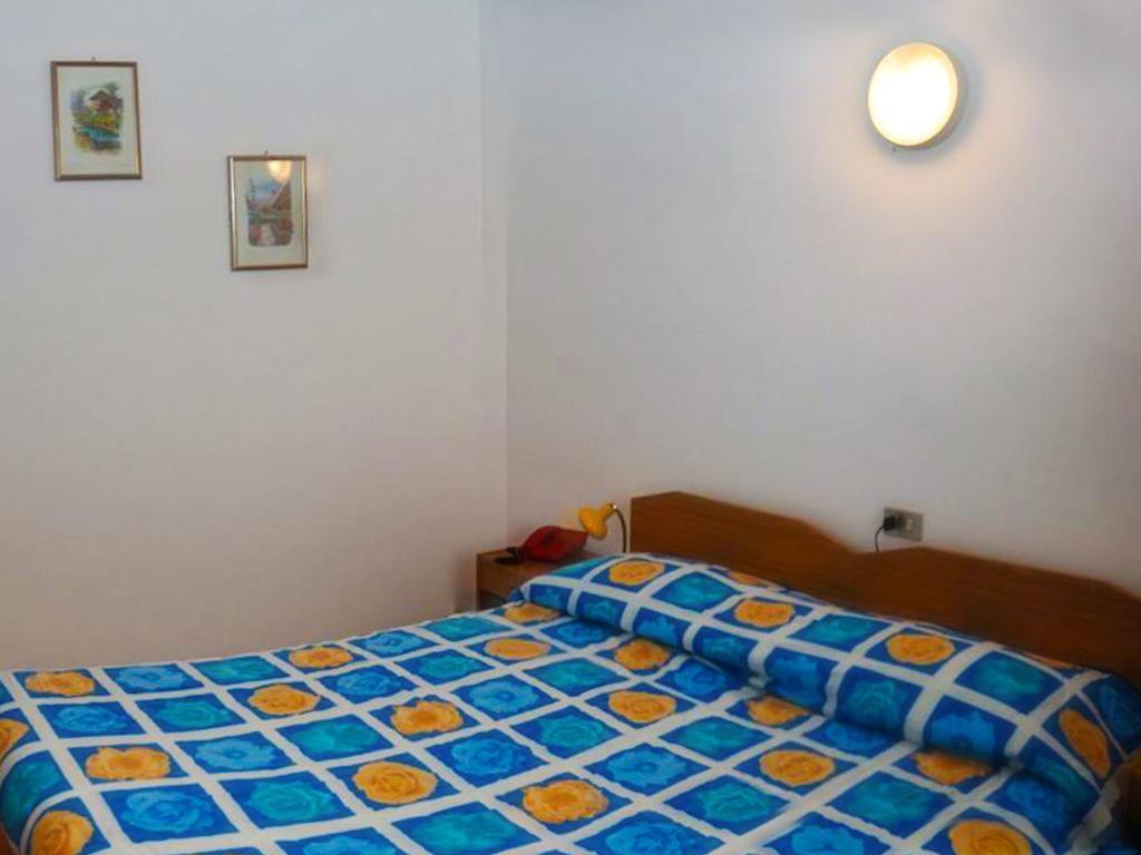 Hotel Ristorante Sassi Rossi 타세노 객실 사진
