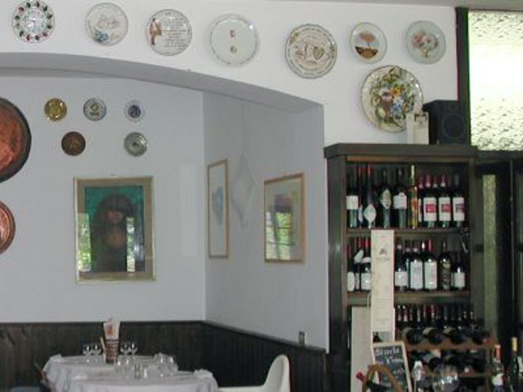 Hotel Ristorante Sassi Rossi 타세노 외부 사진